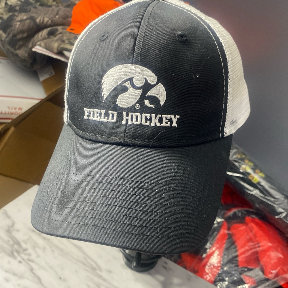 Iowa hockey cap